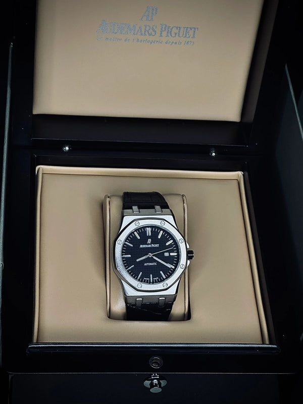 AP – Blue Dial Leather Edition